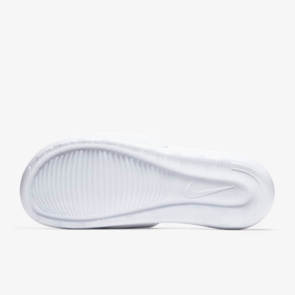 New In Box Mens Nike Victori Contoured Traction Sandals Multiple Sizes - Picture 5 of 5
